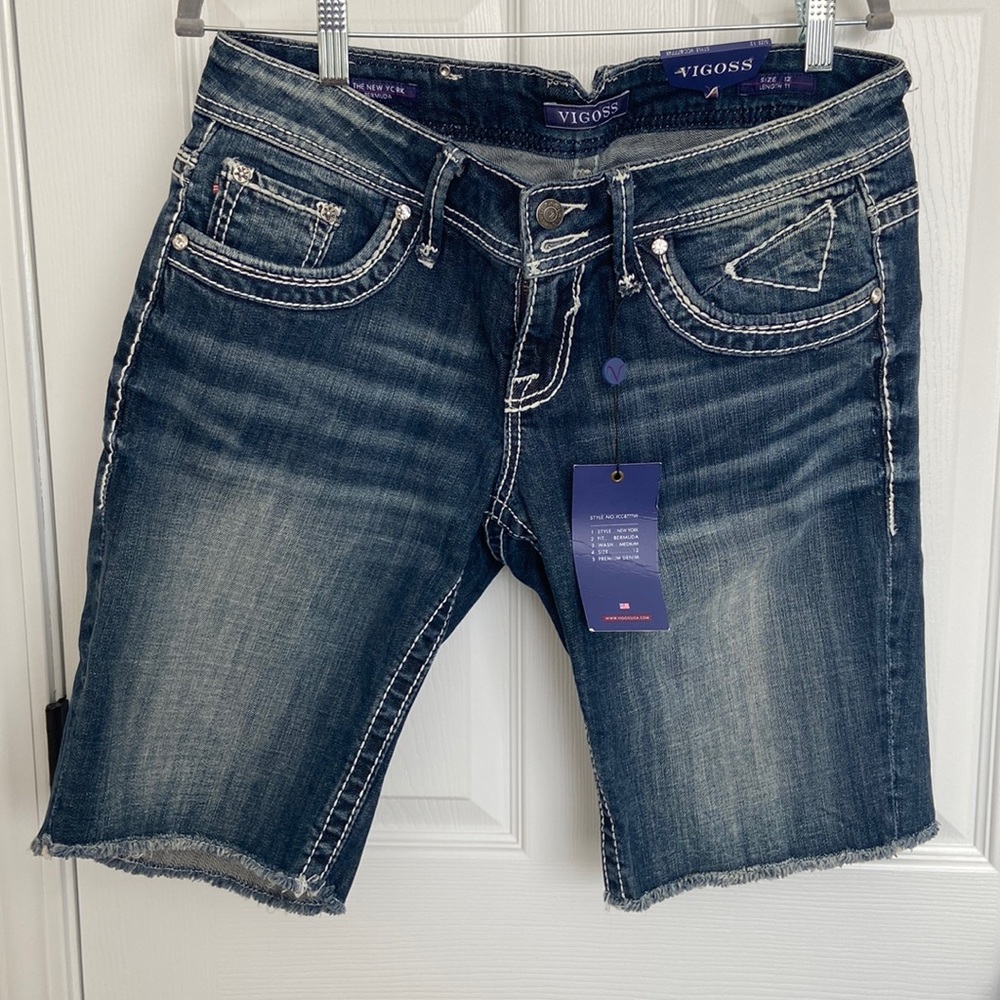 Vigoss Women’s Bermuda Short, SZ 12, NEW